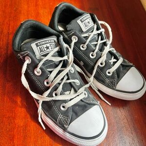 kids converse - size 3